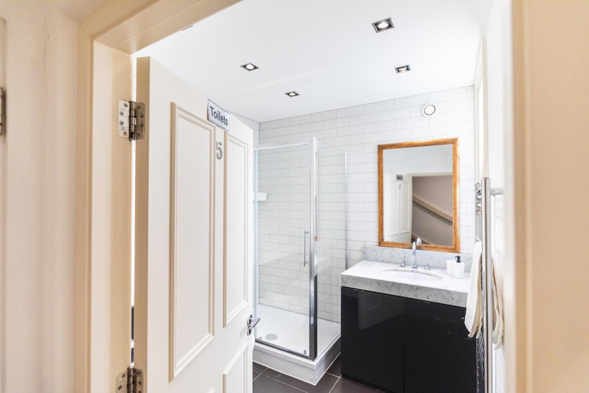 The Chapter - Mayfair Residences ロンドン エクステリア 写真